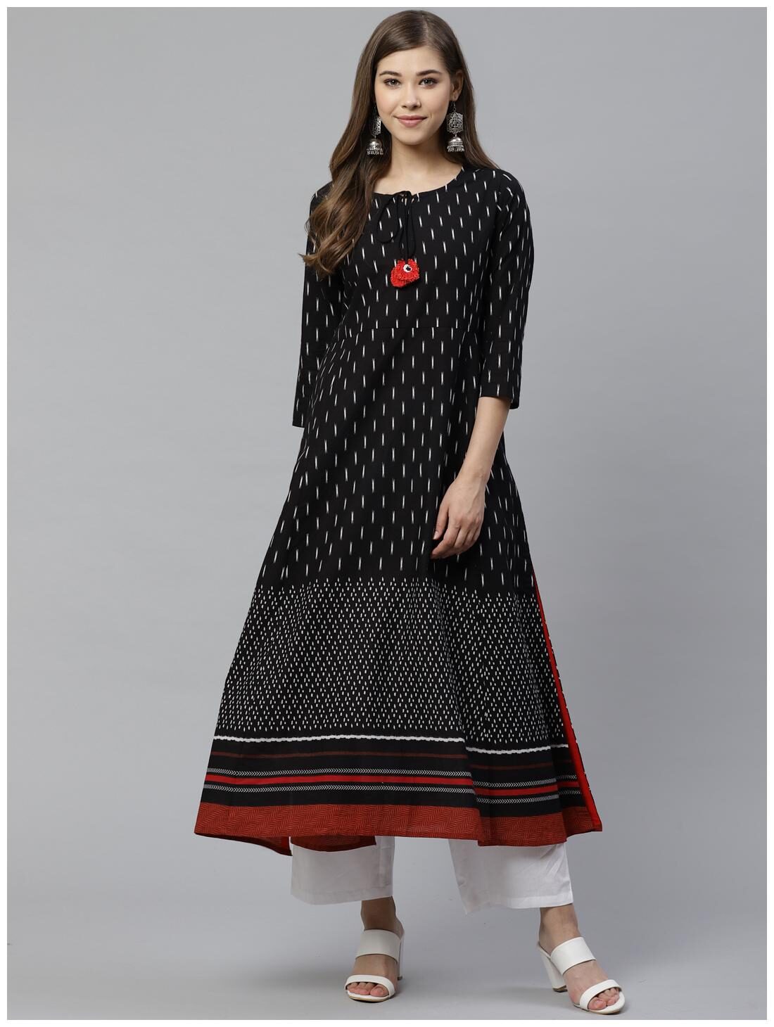 

Yash Gallery Women Black Geometric Straight Kurta
