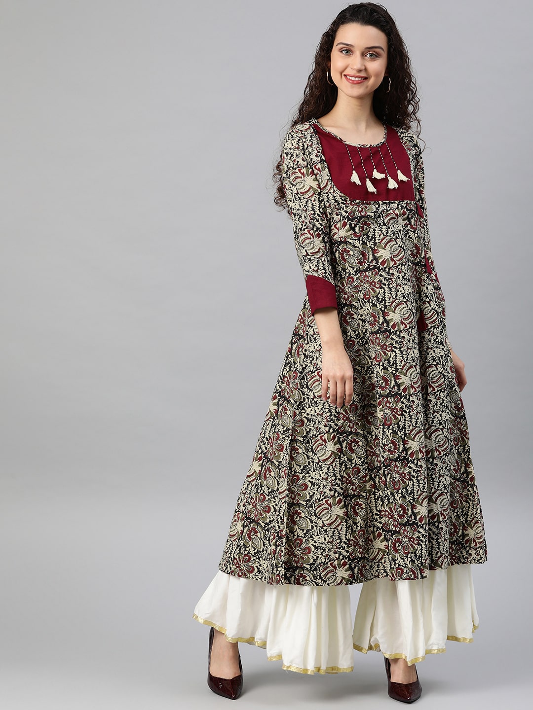 

Yash Gallery Women Multi Floral Anarkali Kurta