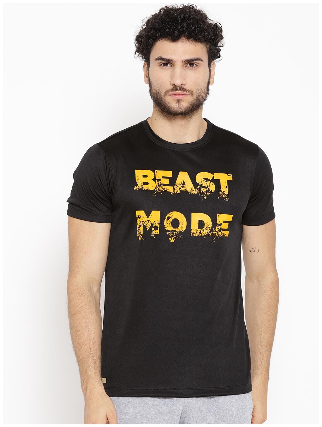 

Yuuki Men Black Slim fit Polyester Round neck T-Shirt - Pack Of 1