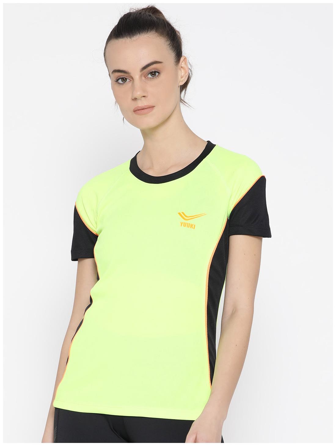 

Yuuki Women Solid Sports T-Shirt - Green