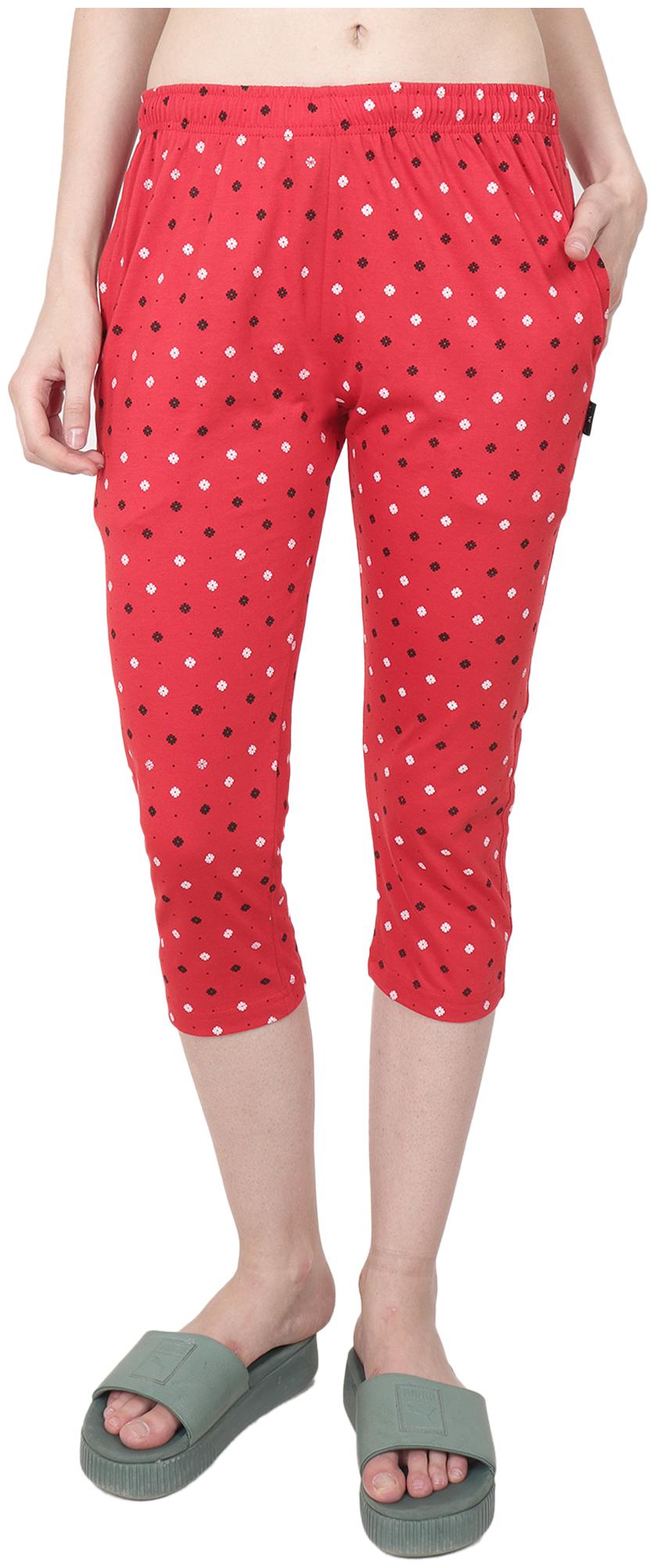 

Zeffit Women Floral Regular capri - Red