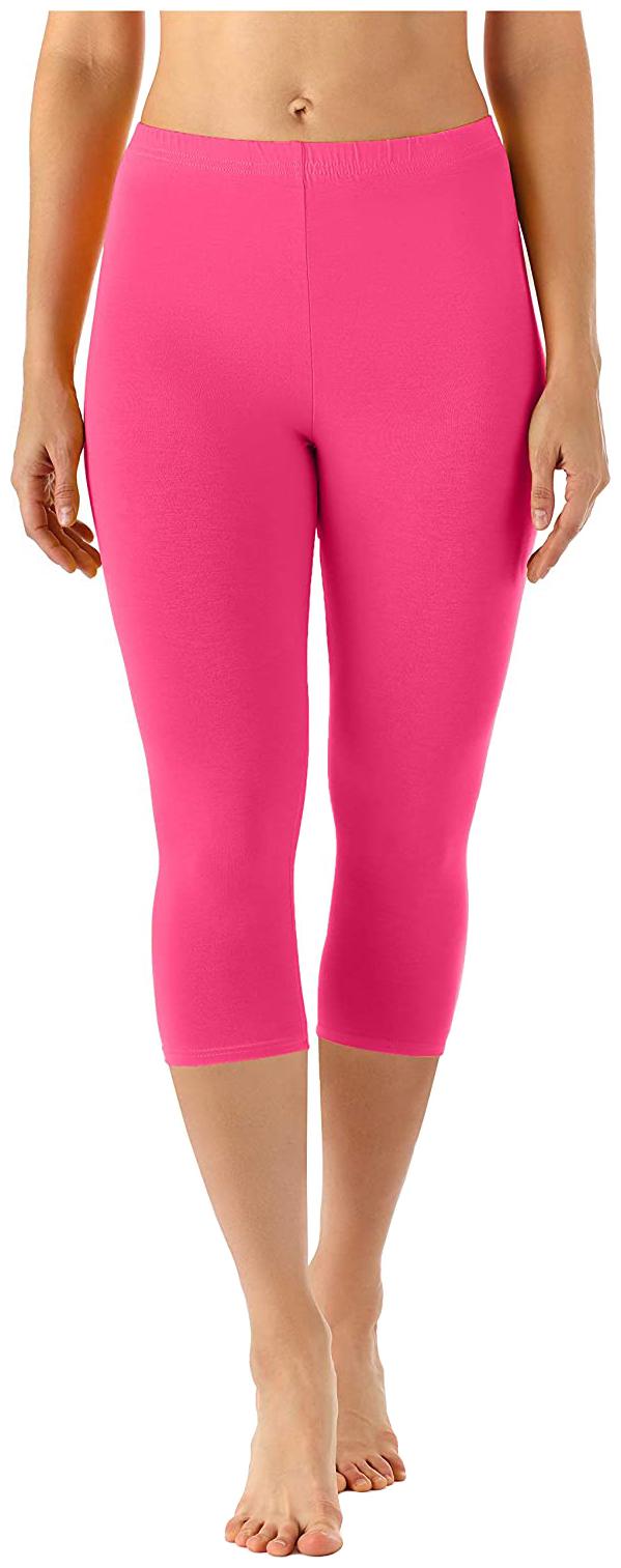 

Zindwear Women Solid Regular capri - Pink