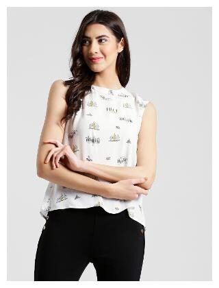 

Zink London Women Geometric Regular top - Cream