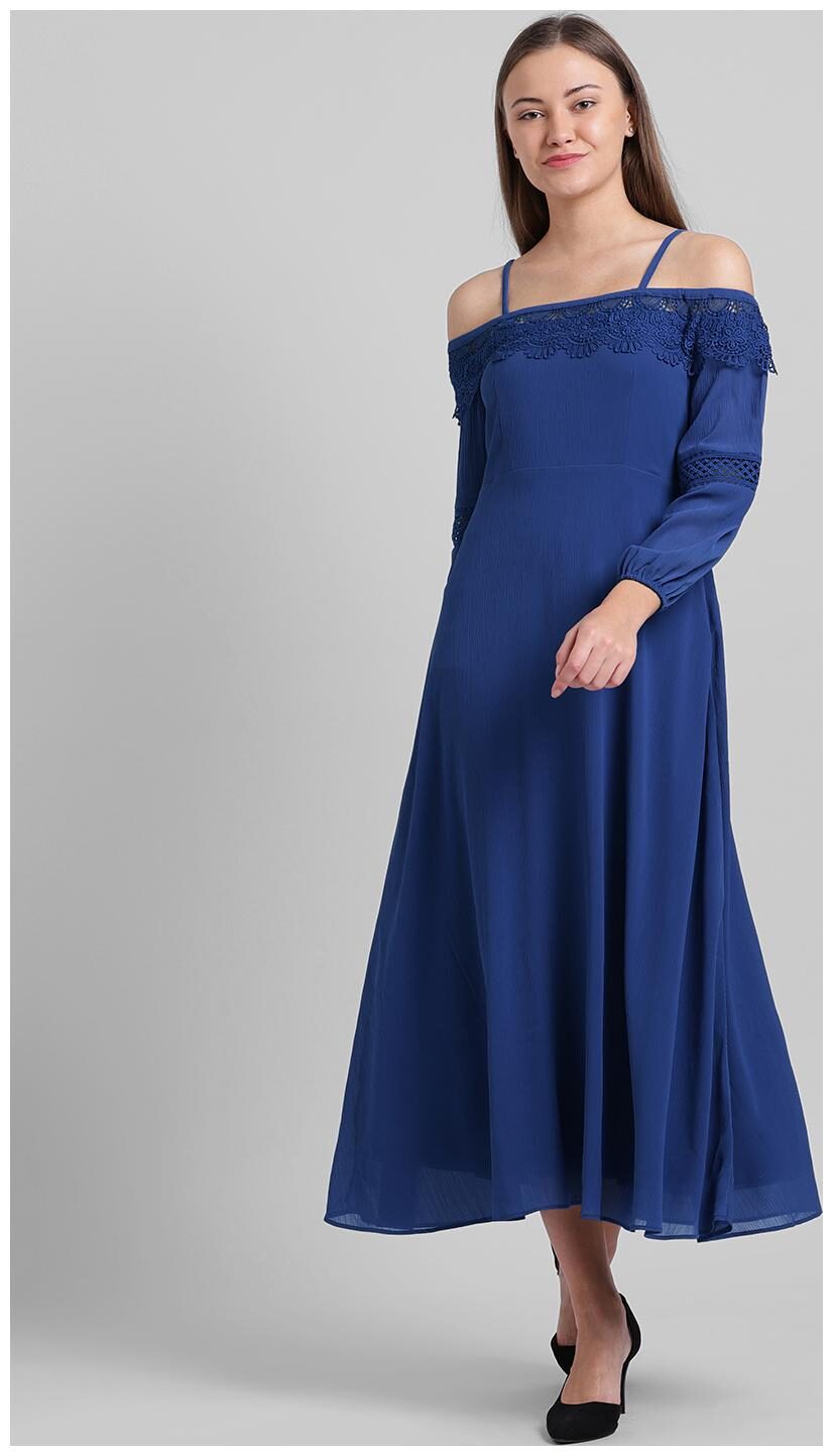 

Zink London Blue Solid Fit flare dress