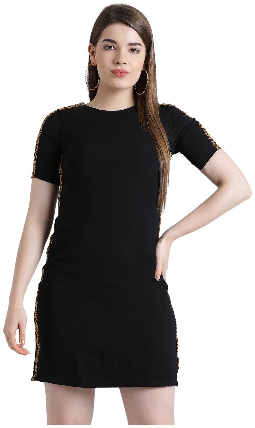 

Zink London Black Geometric A-line dress