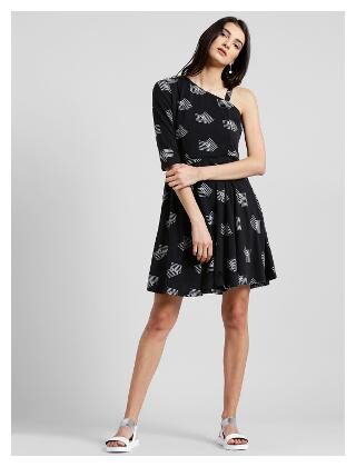 

Zink London Black Geometric Fit flare dress