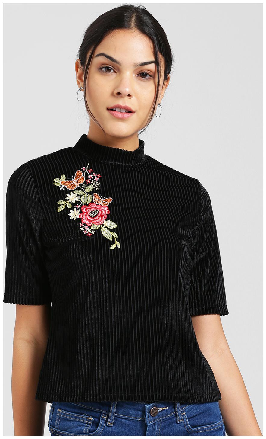 

Zink London Women Solid Regular top - Black