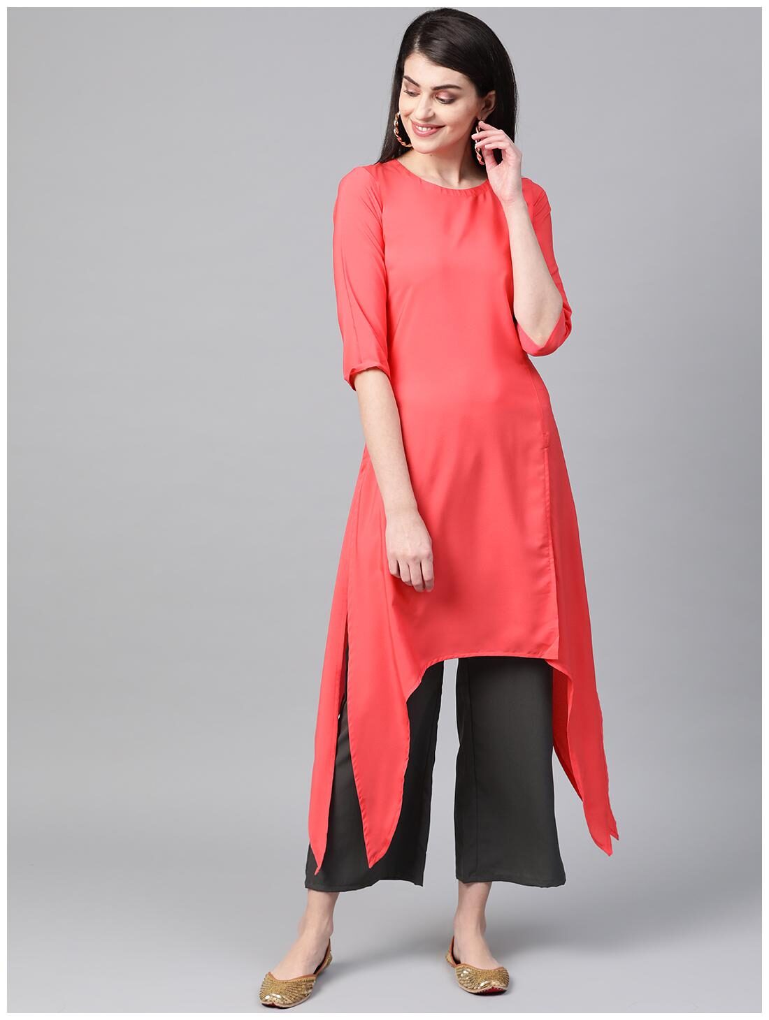 

Ziyaa Women Red Color Solid A-Line Crepe Kurta