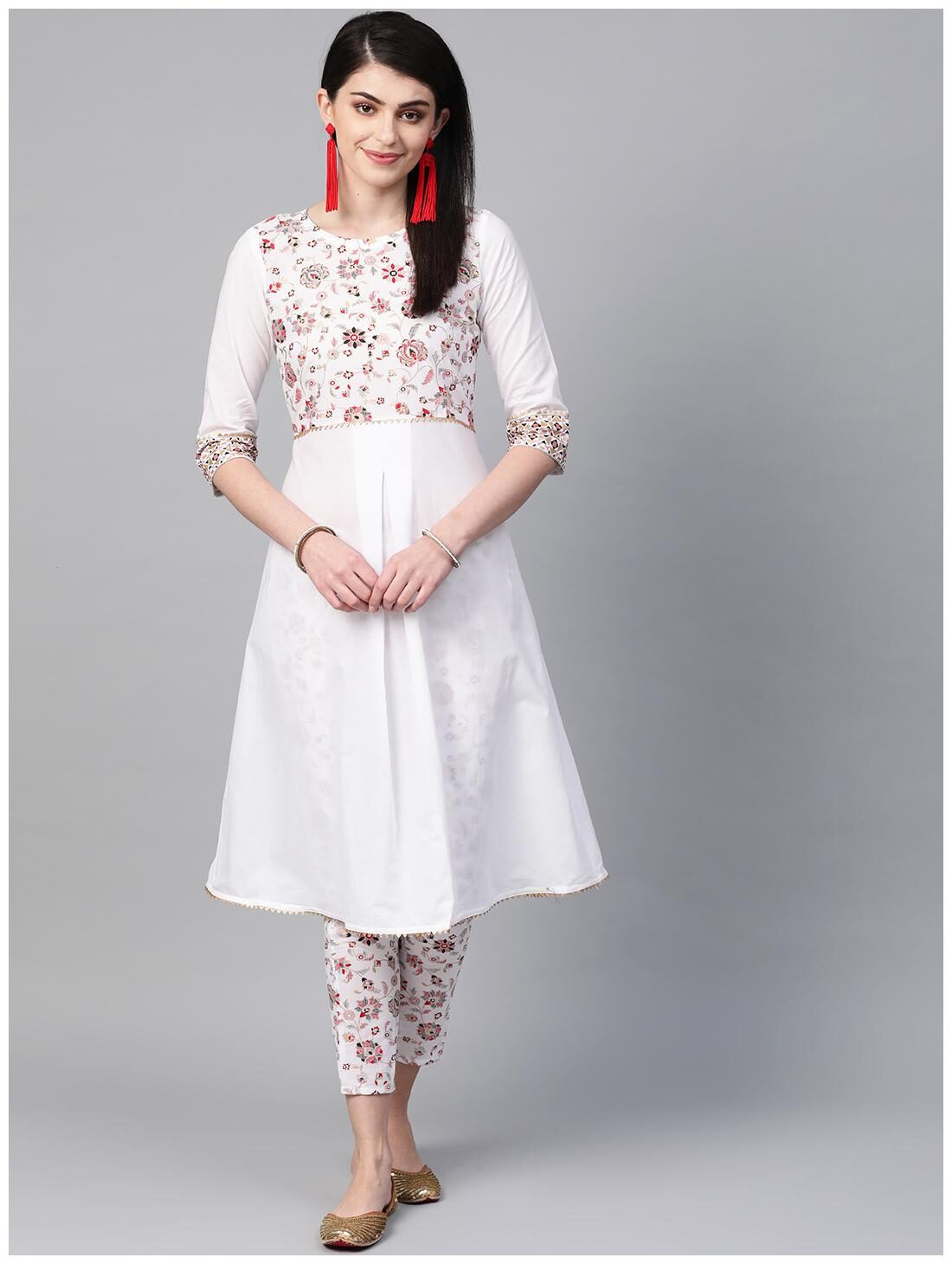 

ZIYAA Women White Floral Flared Kurta With Pants