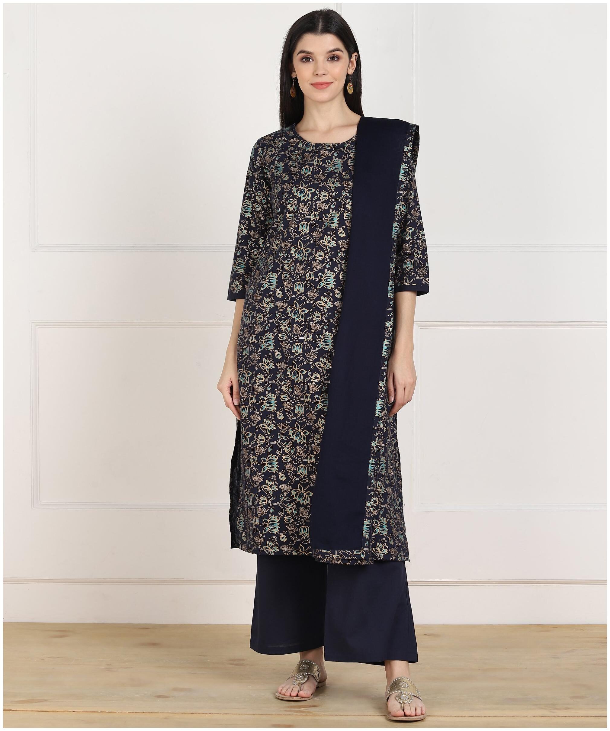

ZNX Clothing Women Blue Floral Straight Kurta With Palazzo And Dupatta