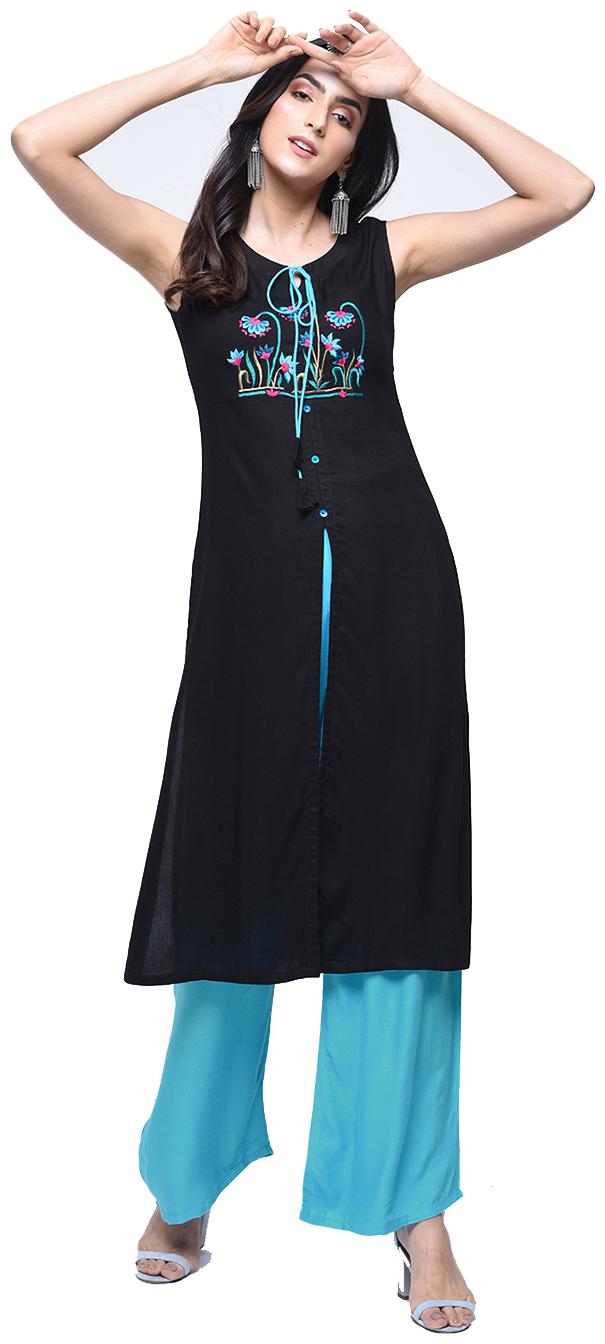

Zoeyam s Women Black Embroidered Straight Kurti