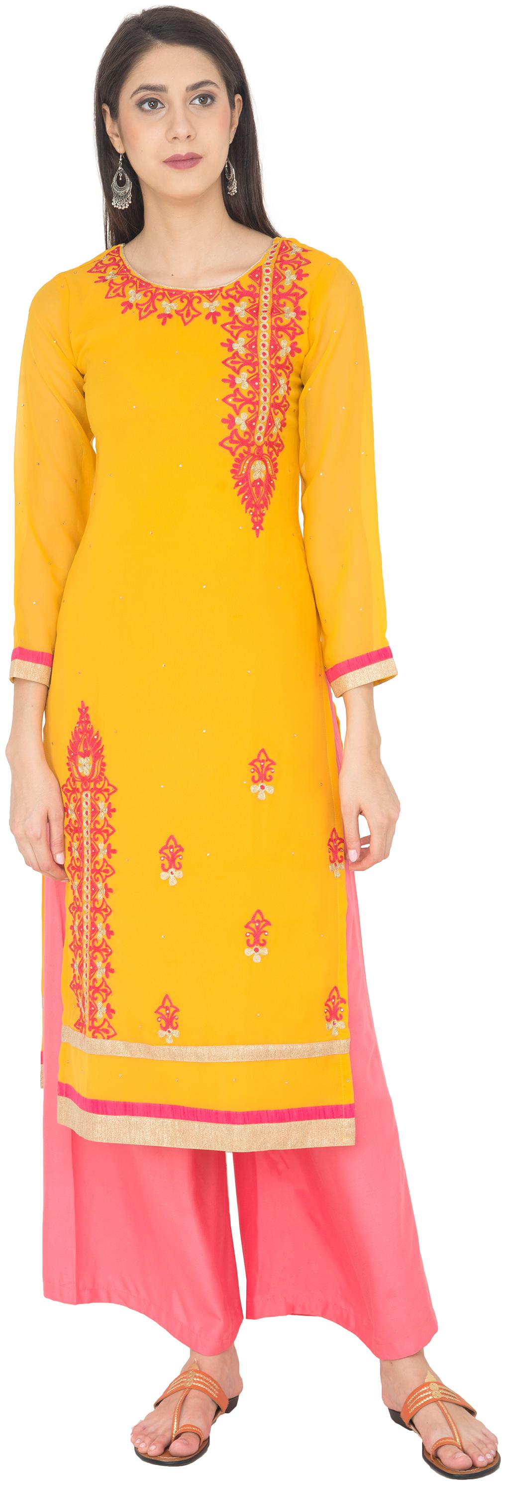 

Zoeyam s Women Yellow Embroidered Straight Kurti