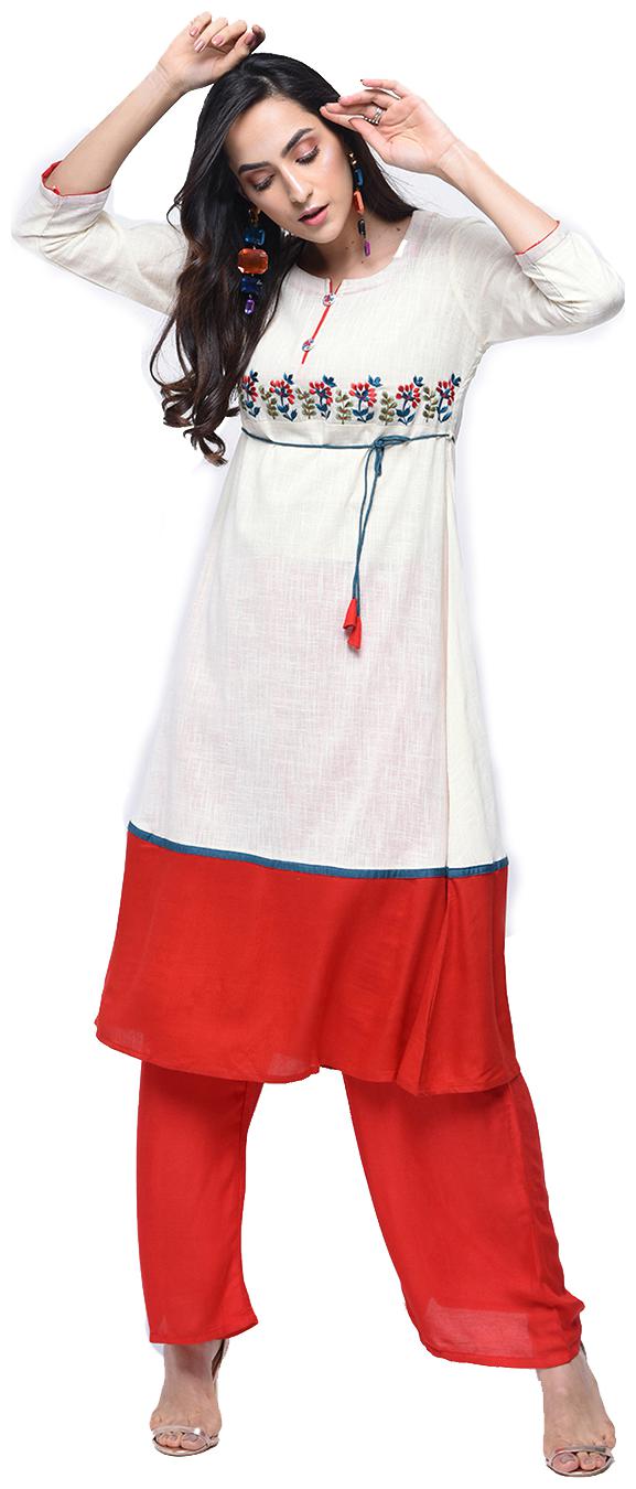 

Zoeyam s Women White Embroidered Anarkali Kurta
