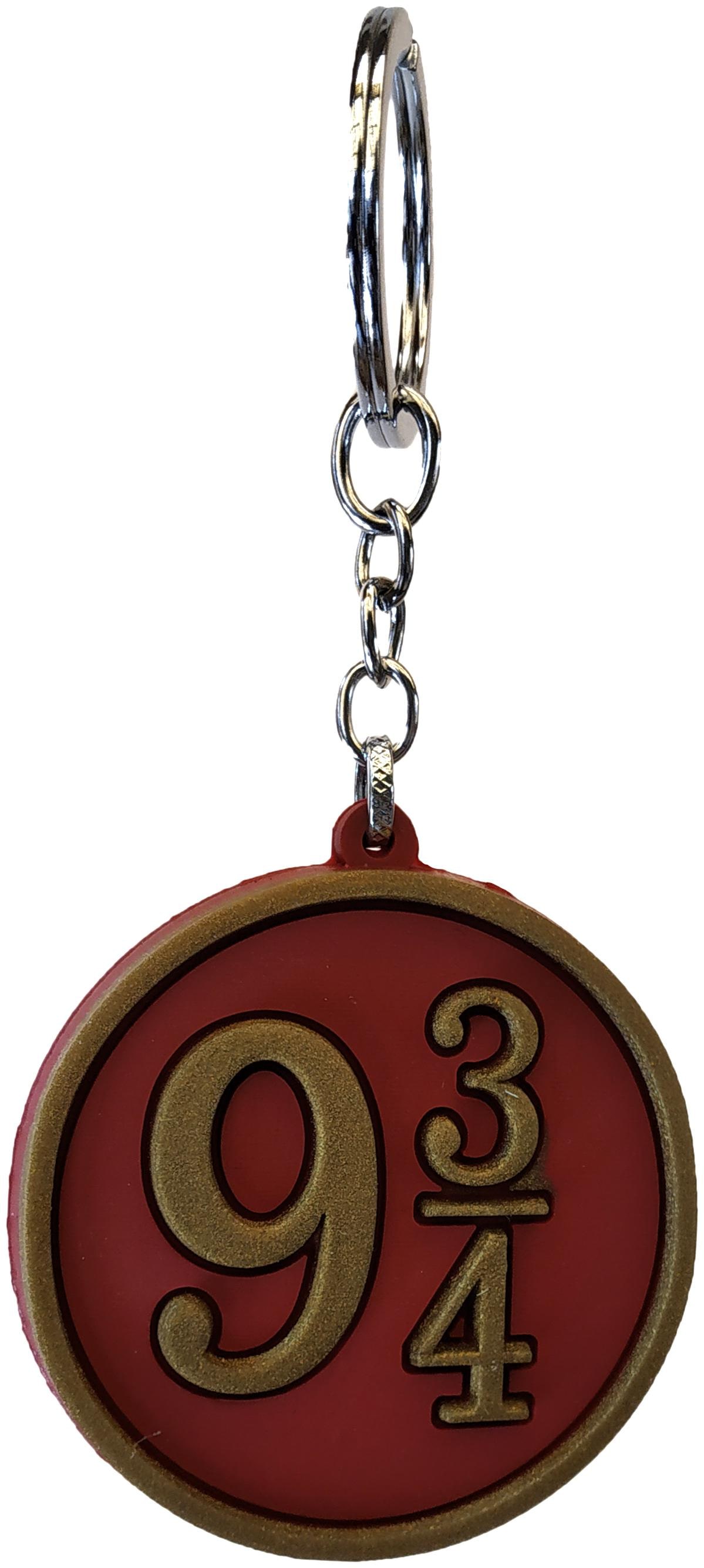 

AVI Techpro Rubber Keychain with Harry Potter 9 3 4 Design