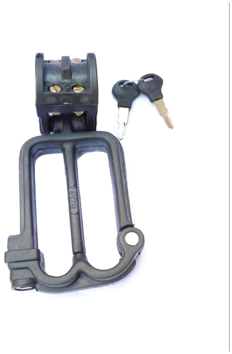 High Quality Universal Bike Helmet Lock (Pack Of 1)