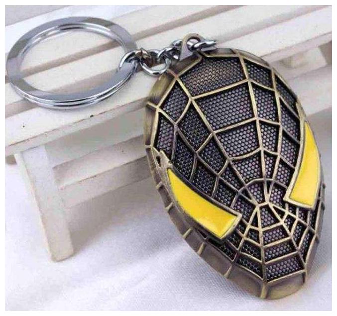 

Kudos spiderman keychain (pack of 1) Golden