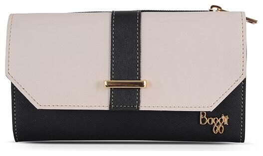

Baggit Women Black PVC Wallet