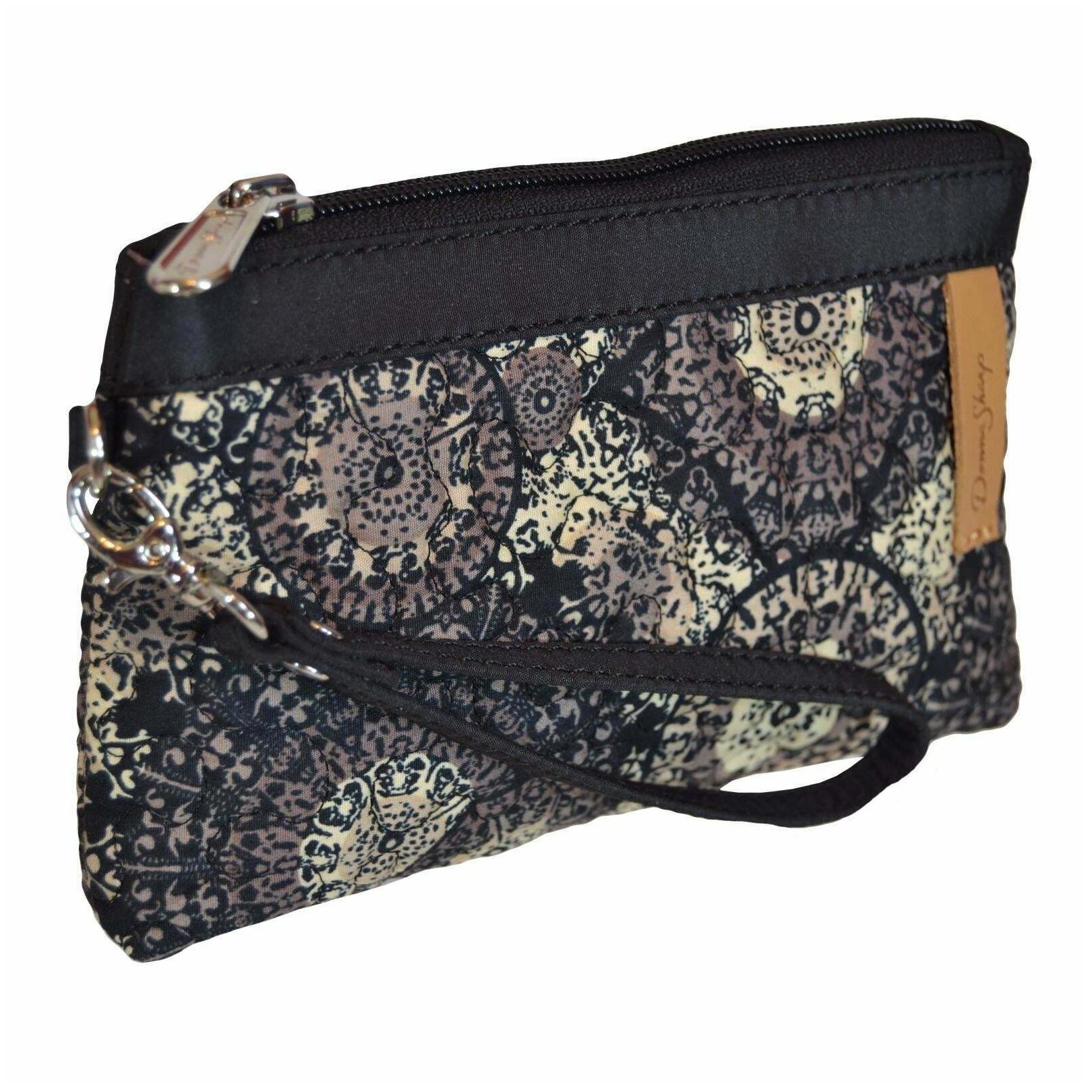 

Donna Sharp Kensington Wristlet Multi
