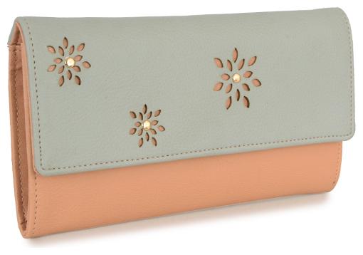 

GG Women Red Nylon Wallet