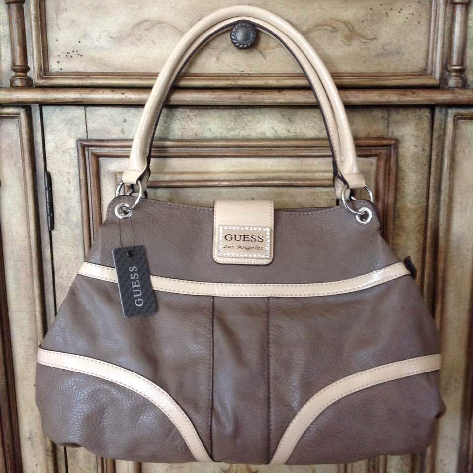 

GUESS BAG KISSA TAUPE PURSE