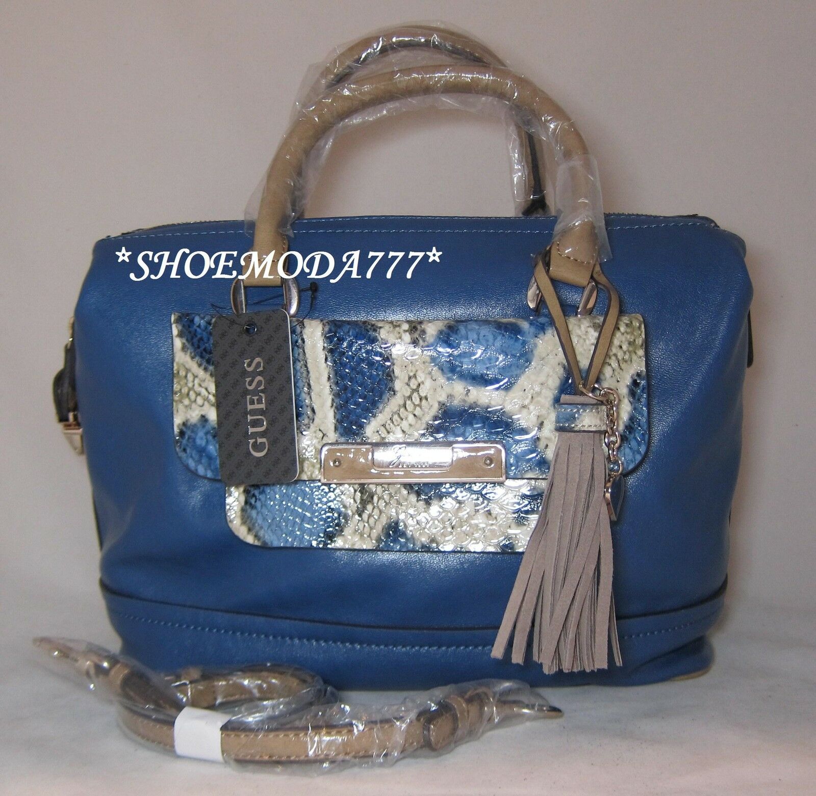 

GUESS Spotlight Shoulder Bag Purse Box Satchel Tassel Heart Charm Snake Pocket