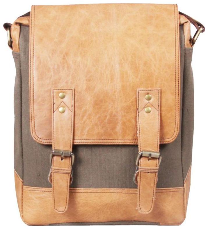 

HRONE Beige Canvas Messenger bag