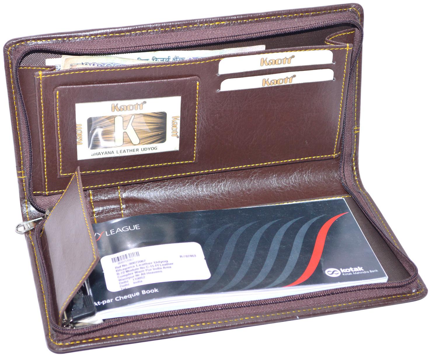 

Knott Executive Brown Cheque book holder