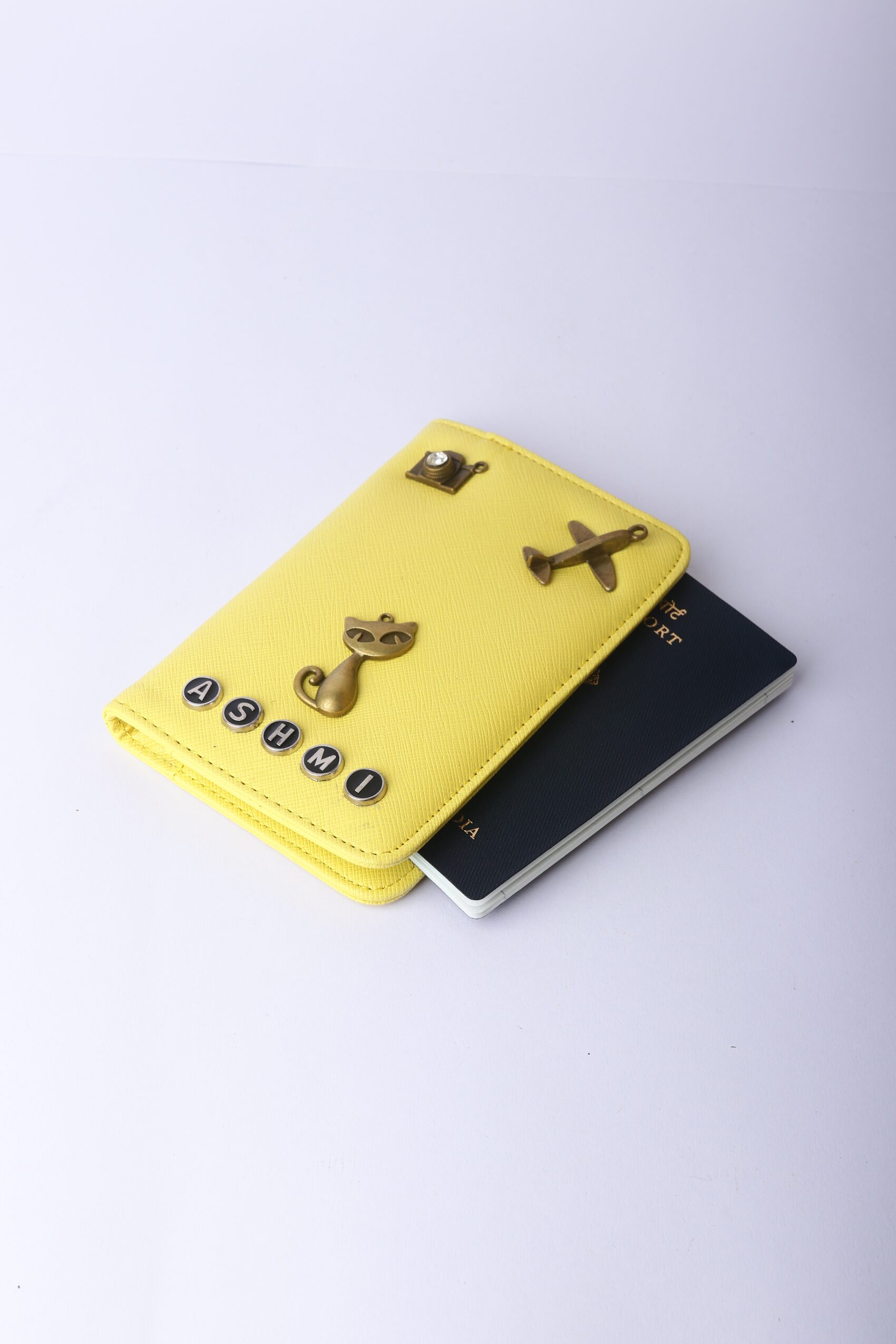

Red Moments Customised Passport Holder For Men And Women