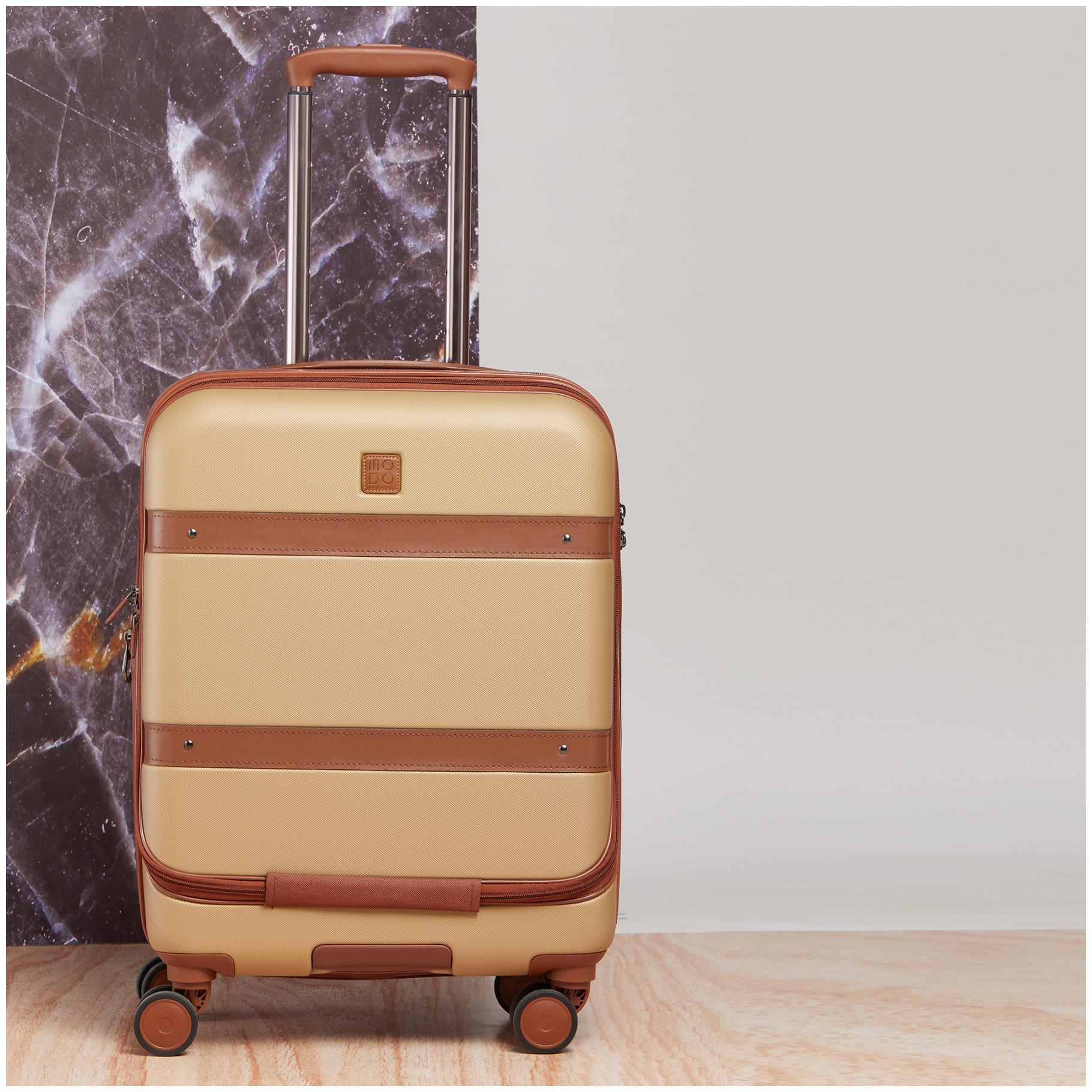 

RONCATO Charm Hard Ecru Trolley Bag (4252801521)