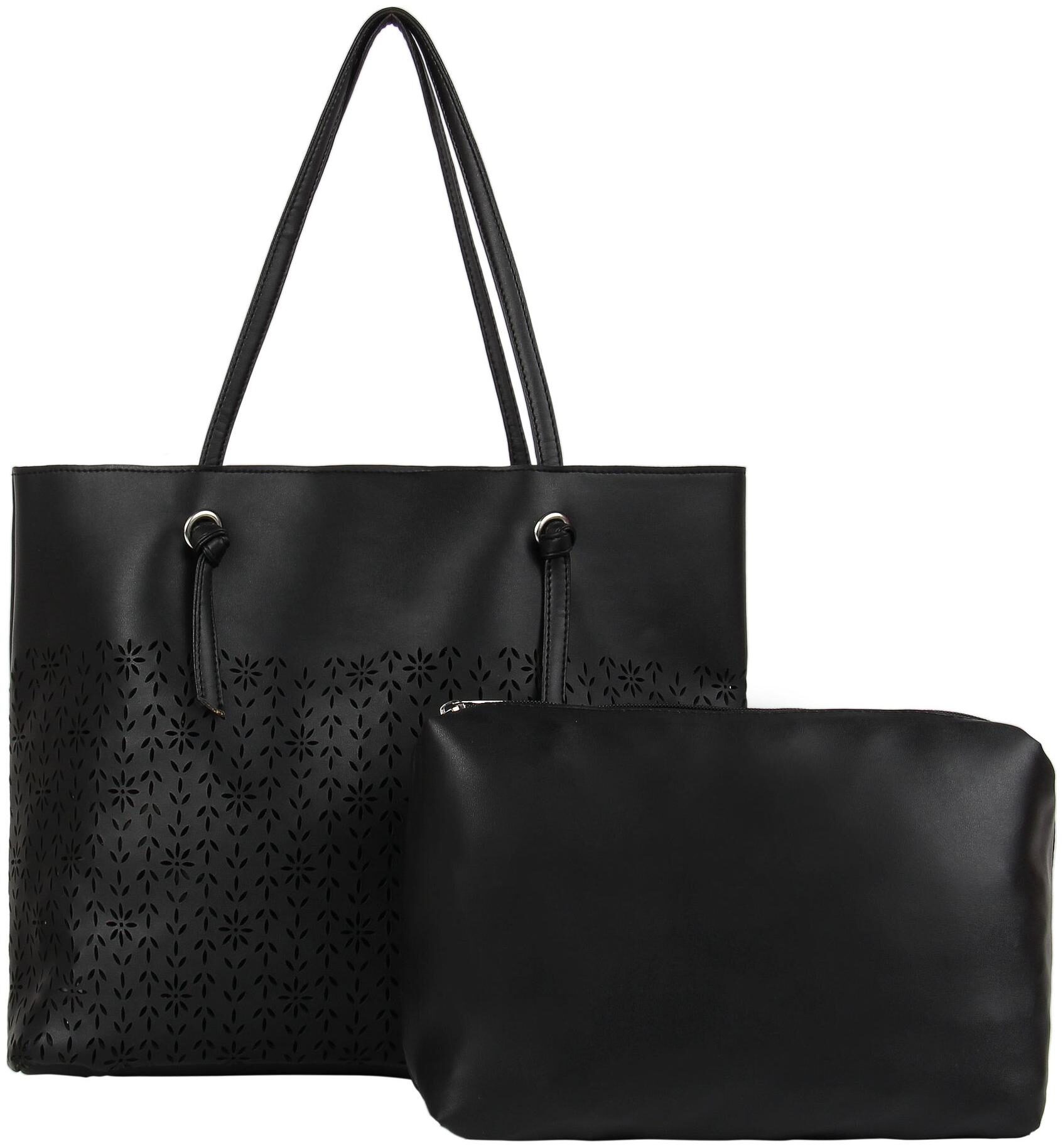 

Toteteca Bag Works Black Faux Leather Handheld Bag