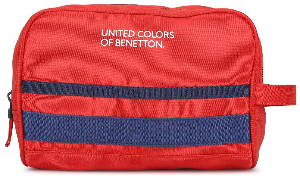 

UNITED COLORS OF BENETTON TOILETRY KIT