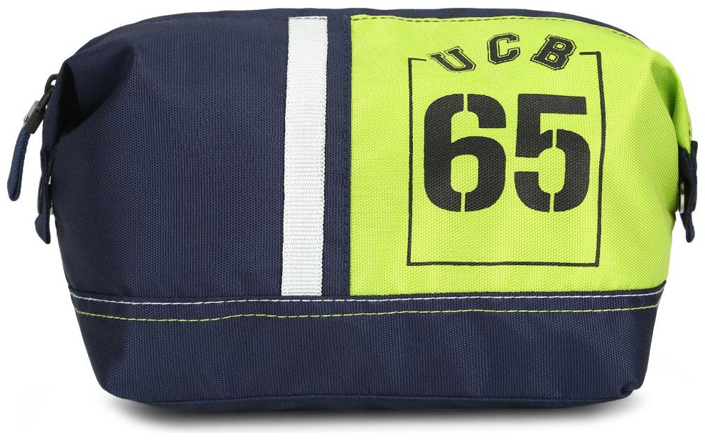 

UNITED COLORS OF BENETTON TOILETRY KIT