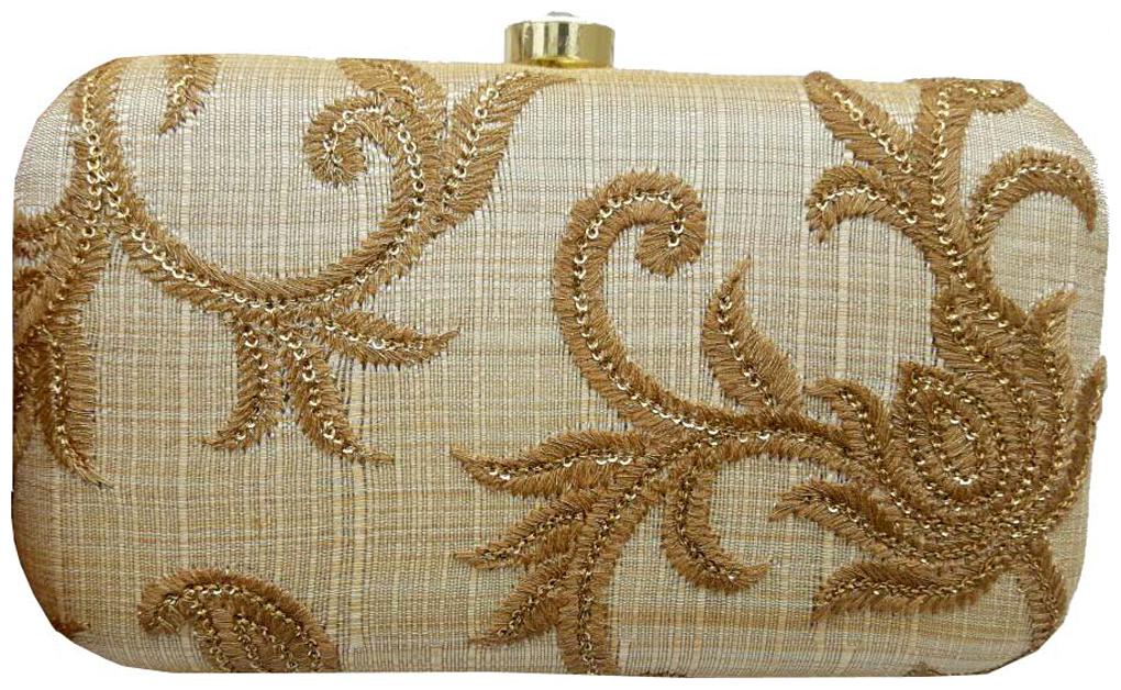 

Worthyy Enterprises Party Beige Clutch