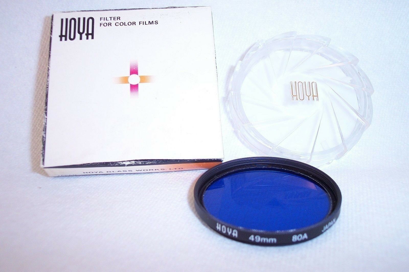 

Hoya 49 mm NEW 80A Screw In Filter with Case Made in Japan (K-224)