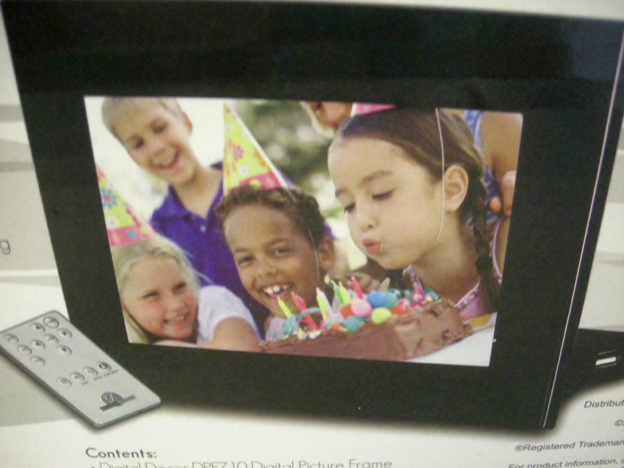 

NEW Digital Decor DPF710 7 Ultra Slim Featured Photo Picture Frame w Remote NIB
