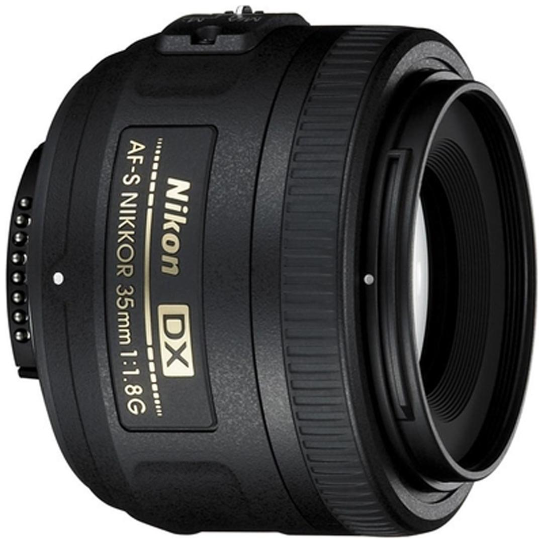 52mm Circular Polarizer Multi-Coated Filter and UV Protective Multi-Coated All-Purpose Filter for Nikon 18-55mm f//3.5-5.6G AF-S DX Lenses CT Microfiber Cleaning Cloth