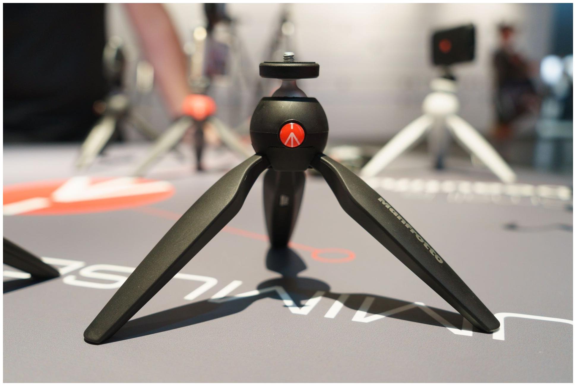 

PICKMALL Mini Tripod 7 inch-75 With 360 Degree Rotation Ball Hard With Mobile Clip For All Android Iphone Smart Phone