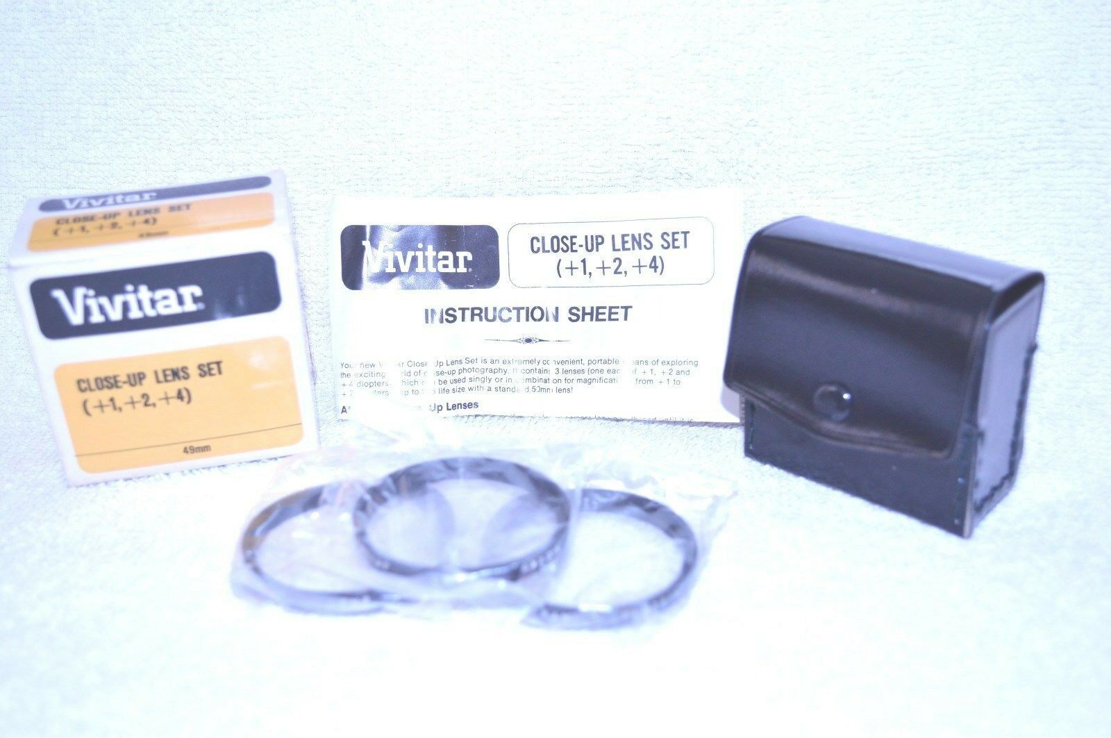 

Vivitar 49 mm NEW Close Up Lens Set ( 1 2 4) w Case Made in Japan (Q-314)