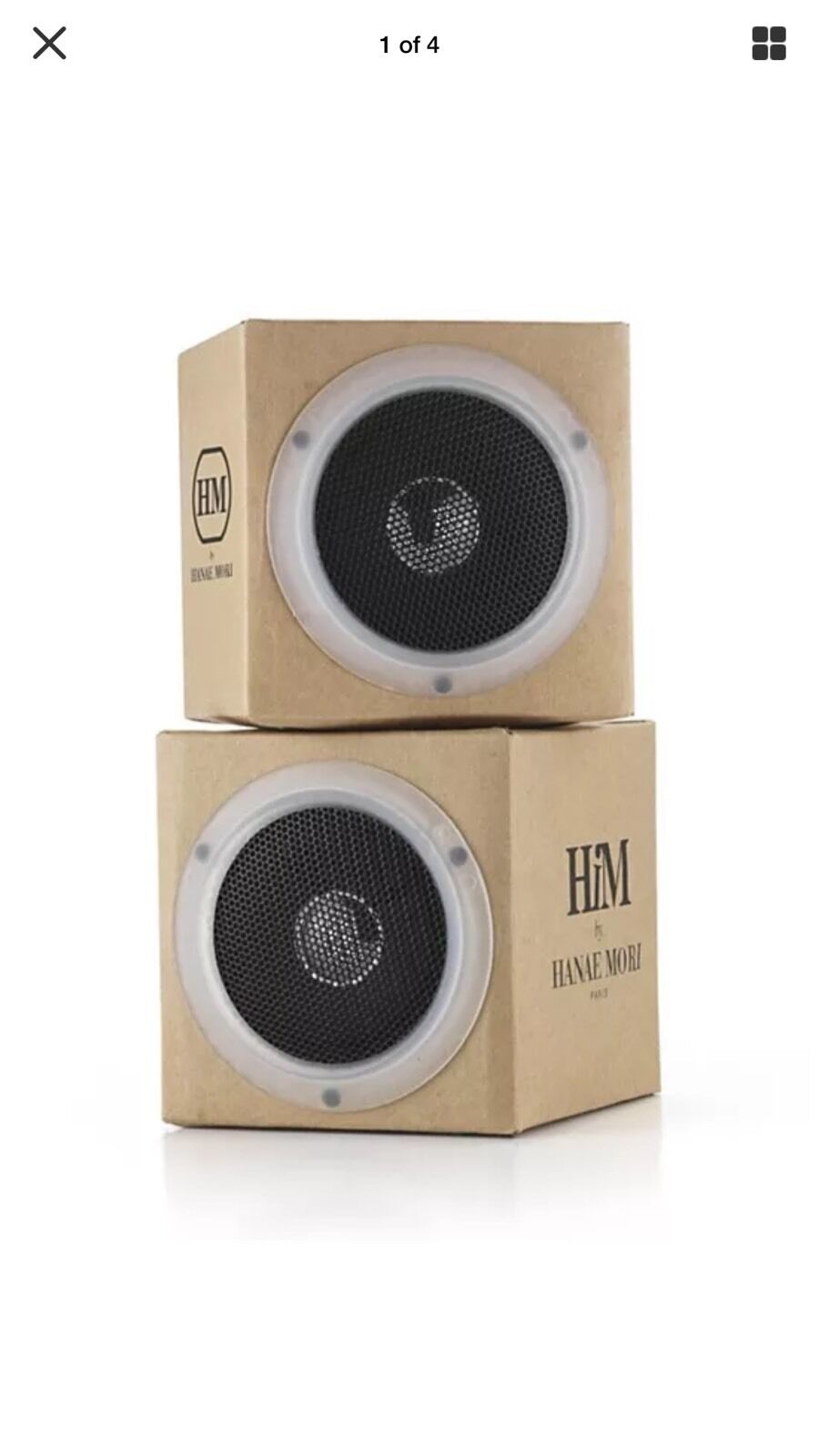 

Hanae Mori Portable Speaker and Earbud Set (Limited Edition)