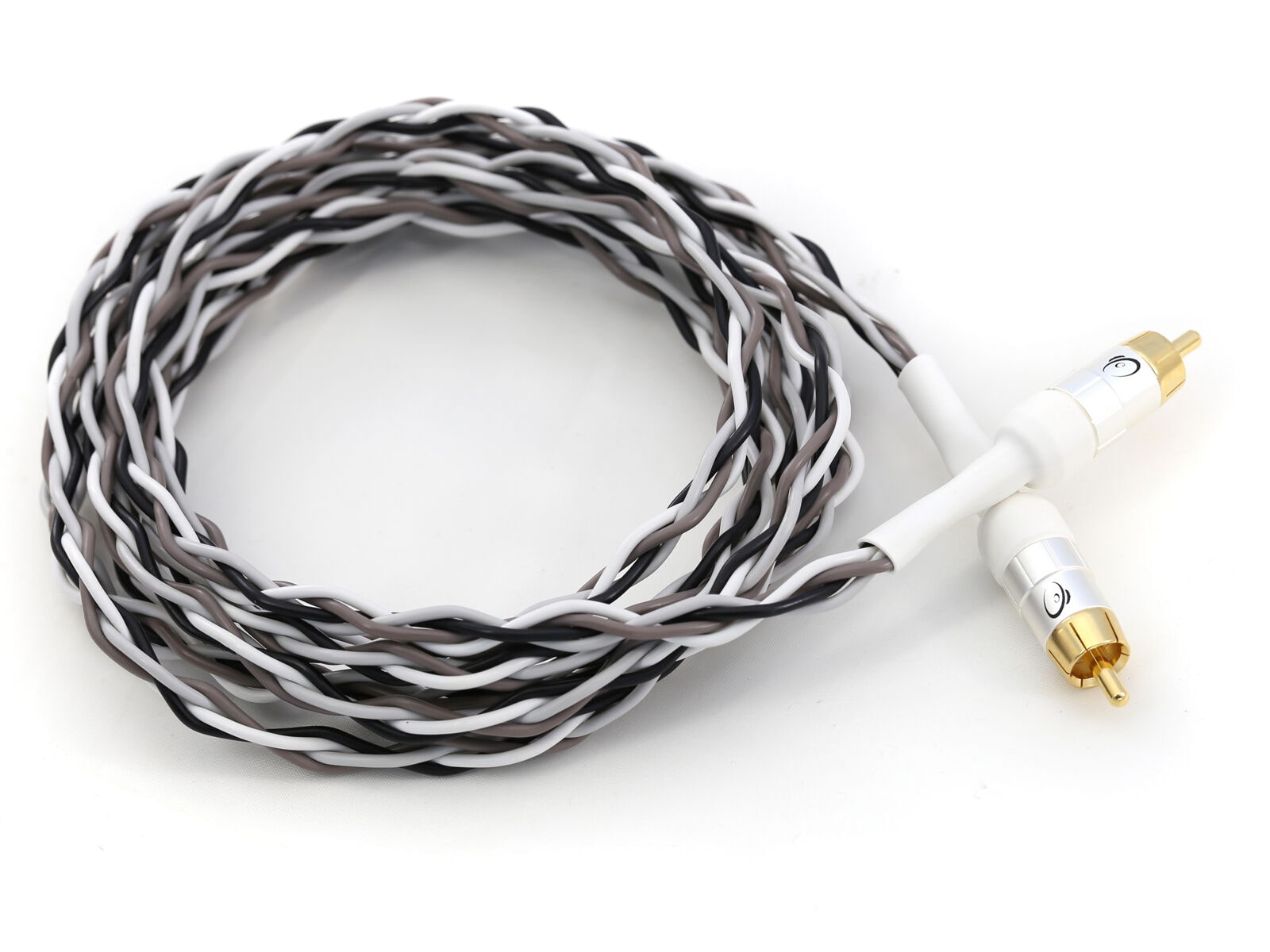 

KnuKonceptz Krux Subwoofer Center Channel 3D OFC RCA Cable 2 5M 8Ft