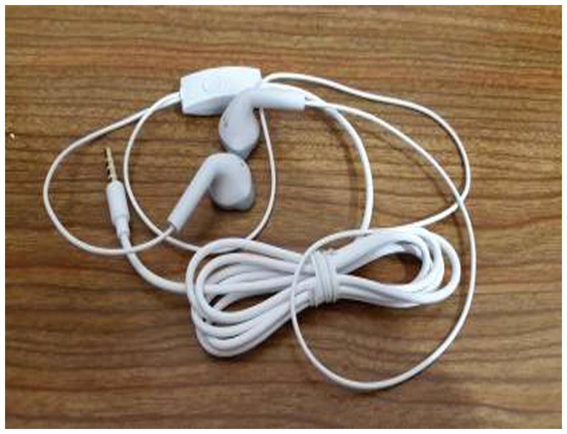 

Beat Buff Premium High Bass Eluga A3 In-Ear Wired Headphone ( White )