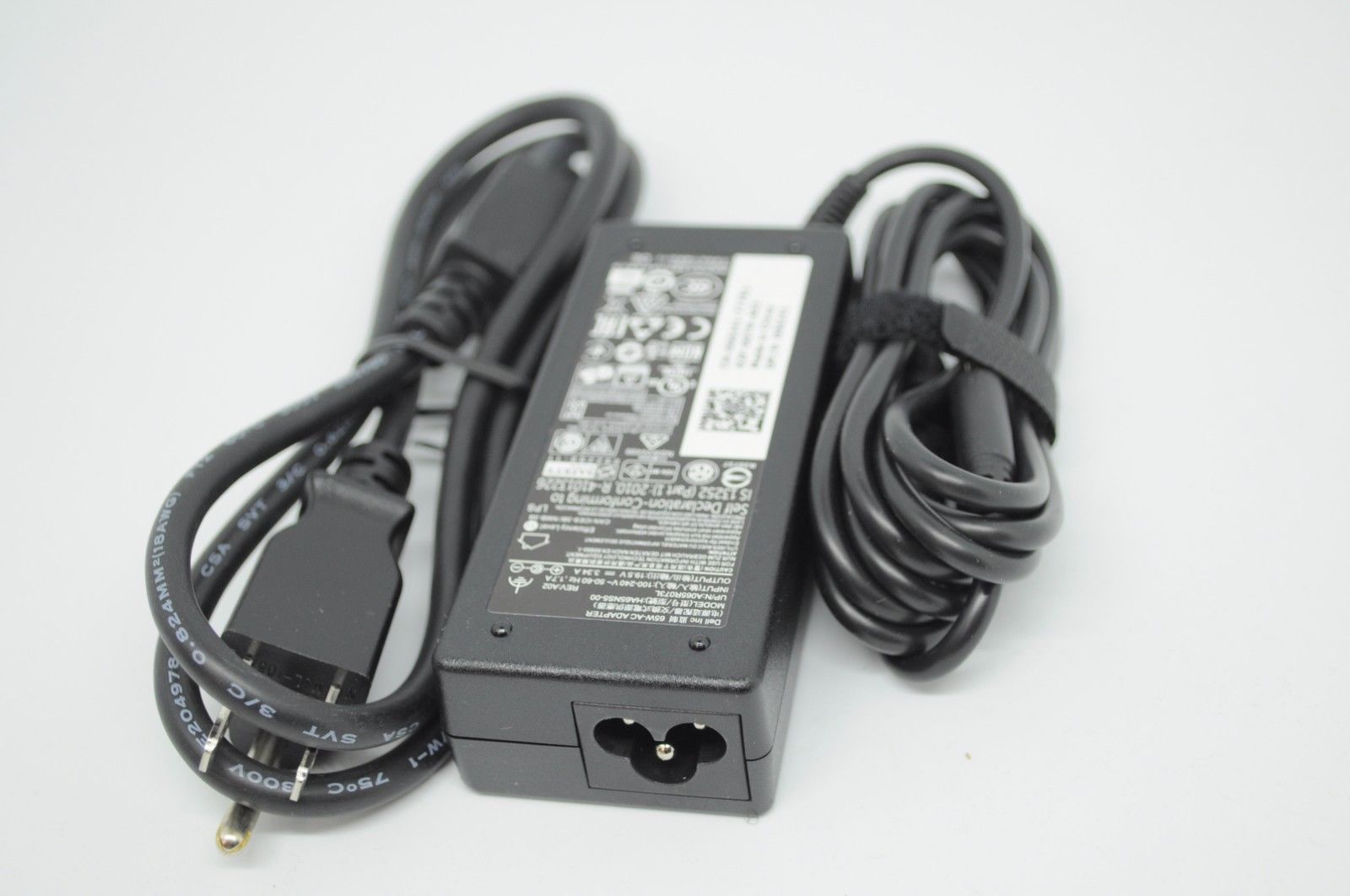 

NEW Genuine Dell Inspiron P70F001 15-7570 AC Laptop Power Adapter Charger