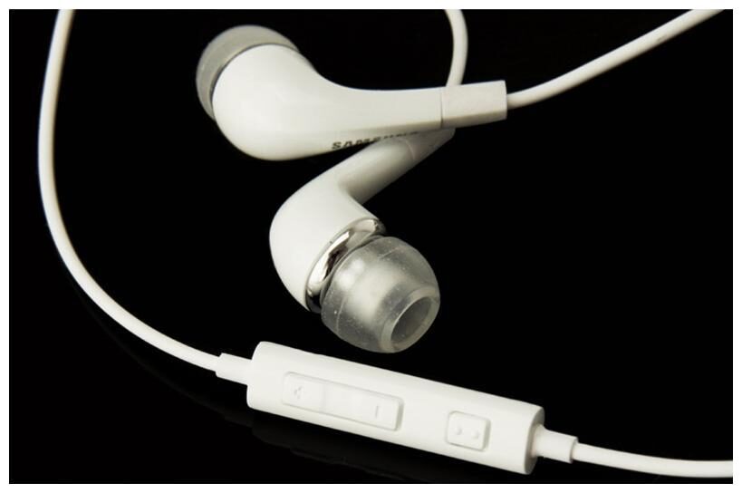 

PICKMALL Samsung58 In-Ear Wired Headphone ( White )