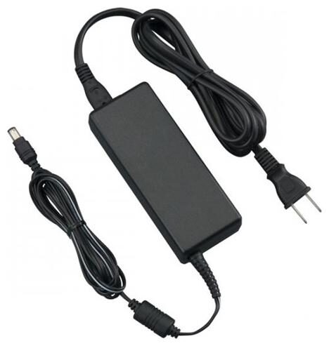

Polycom 2200-17671-001 Universal Power Supply f IP 560 IP 670 and VVX 1500