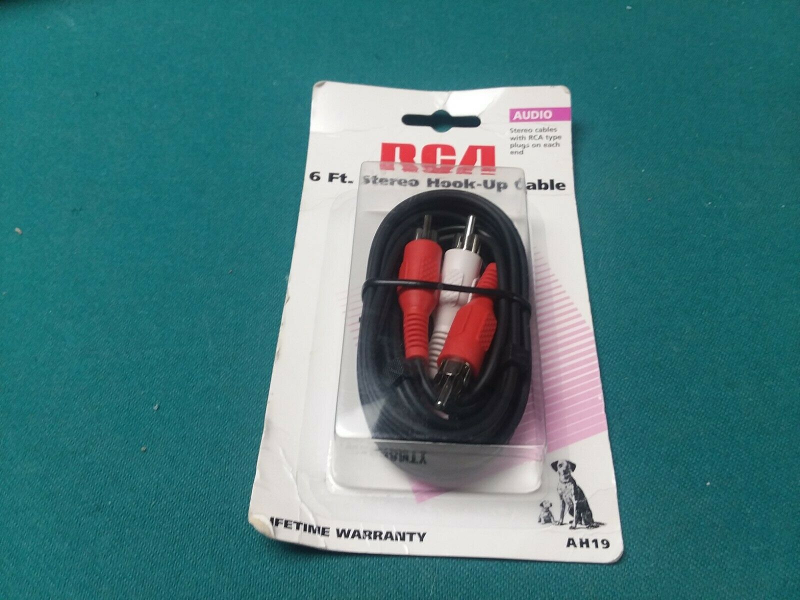 

RCA AH19 (6 ft Length) Stereo Hook-Up Cable Sealed Package