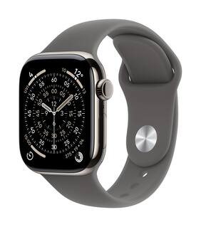 Apple Watch Series 11 GPS + Cellular 42mm Natural Titanium Case with Natural Milanese Loop