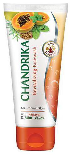 

Chandrika Revitalising Face Wash 100 g