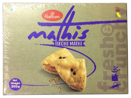 

Haldiram Namkeen - Tikoni Mathi 200 g