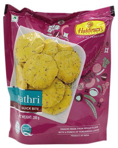 

Haldirams Namkeen - Mathri 200 g