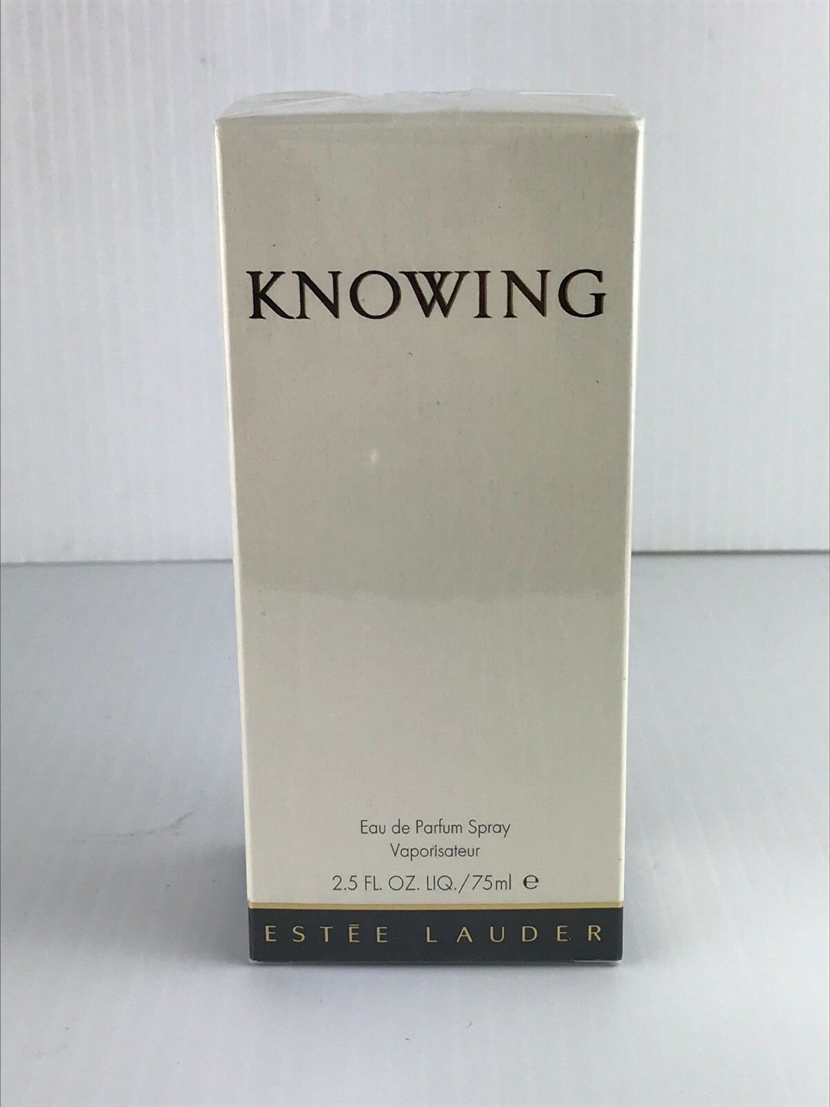 

KNOWING By ESTEE LAUDER PERFUME Women 2 5 OZ 75 ML EDP Spray NEW IN SEALED BOX